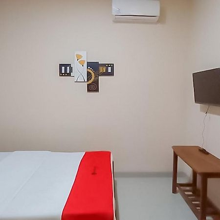 RedDoorz Syariah near Tugu Lampu Gentur Cianjur Hotel Luaran gambar
