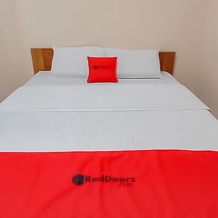RedDoorz Syariah near Tugu Lampu Gentur Cianjur Hotel Luaran gambar